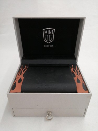 "Mini MCA-4012 Skeleton Automatic Watch with Box" - Picture 9 of 9