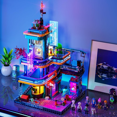 Cyberpunk Mansion Lighting Building-Bricks Set - 2524 Pcs Future City Modular... - Picture 8 of 8