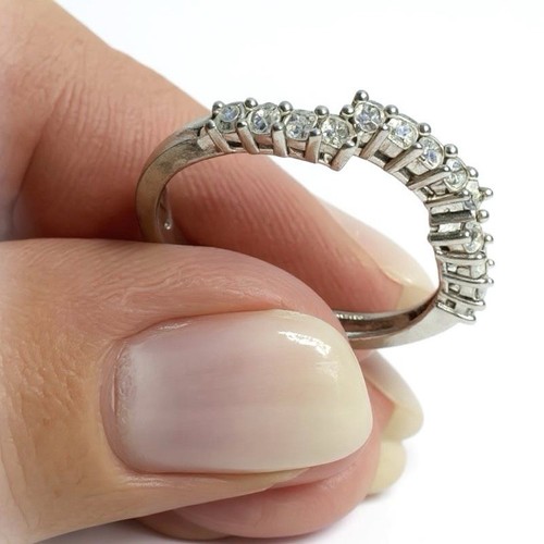 Jeulia Designer Sterling Silver Cz Stacking Ring 925 Size 7 Weighs 2.0 Grams - Picture 2 of 4