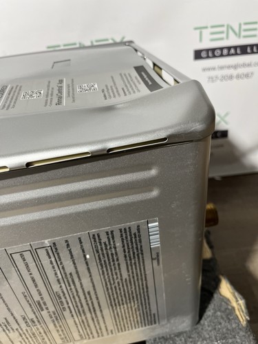 Rinnai RE199eN Outdoor Tankless Water Heater 199k BTU Natural Gas (A-3 #0868) - Picture 12 of 18