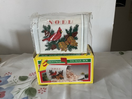 Vintage MINI DECORATIVE TIN MAILBOX Cardinals Cardinal Box - Picture 2 of 13