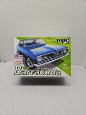 MPC Model Kit '69 Plymouth Barracuda (3in1-Stock/Custom/Drag) 1:25 Scale -994