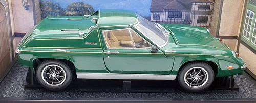 Kyosho 1/18 Scale Diecast 08151G - Lotus Europa Special - Green - Picture 3 of 5