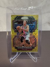 2021 Panini Prizm Gold Shimmer FOTL #81 Duncan Robinson 9/10 Miami Heat NBA