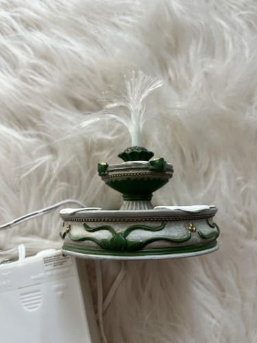 Department 56 Village Frosted Fountain Christmas 56.52831 Working - Picture 3 of 4