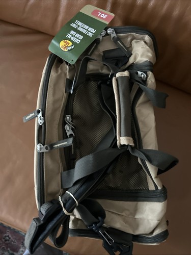 Bass Pro Shops Catch-All Gear Bag ~ 16" L x 10" W x 8" H ~ NWT ~ Beige - Picture 6 of 8