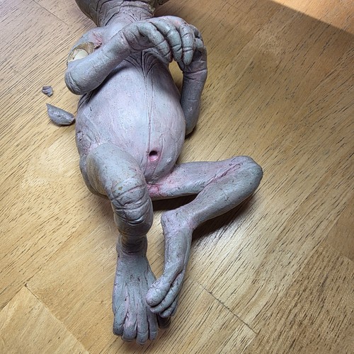Estatua alienígena estatuilla escultura - 10′′H - ¿Única en su clase? - ¿Resina? - ¡Leer! - Imagen 9 de 12