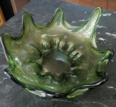 Vintage Viking Green Glass Art Bowl