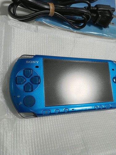Near Mint Sony PSP-3000 Vibrant Blue Console Complete in Box w/ Charger - Picture 4 of 5
