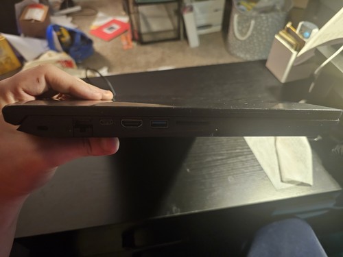 Used Laptop Acer Nitro 5 2018. GPU: GTX 1050. CPU: I5-8300H. 500GB SSD. 16gb Ram - Picture 3 of 10