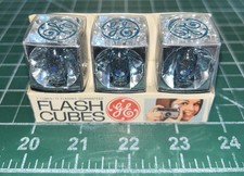 Vintage GE Bluecoat Flash Cubes 3 Pack NOS