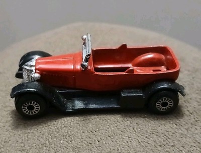 Zee Toys 1941 VAUXHALL D72 MADE IN HONG KONG 1/64 Red Diecast Convertible 