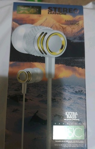 Ear-pods Headphones with 3.5mm Plug Wired High Definition Sound Quality - White - Picture 2 of 3