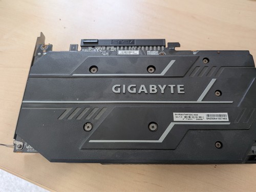 Carte graphique GIGABYTE Radeon RX 5600 XT Windforce OC 6G - Photo 3/4