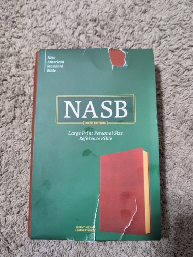 NASB Large Print Personal Size Reference Bible, Burnt Sienna LeatherTouch - Holm - Imagen 4 de 5