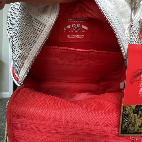 Zaino Sprayground Trinity Crystal DLXV Bianco Argento Edizione Limitata ESAURITO - Foto 16 di 16