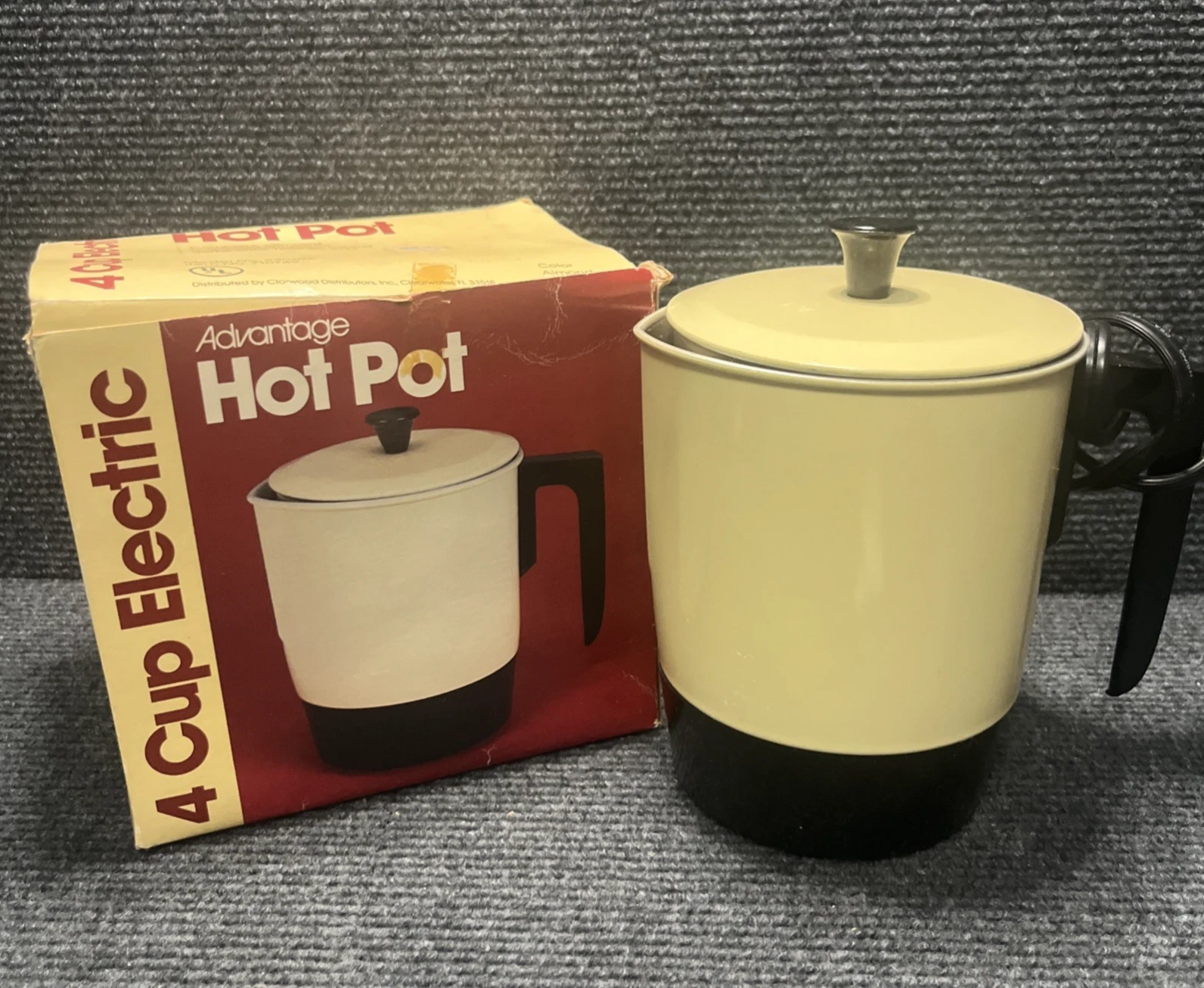 Vintage Electric Hot Pot Cream Enameled Aluminium 4 Cup Box & Papers MCM Retro