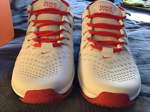 Nike Talla 11 Hombre Entrenador Gratis 5.0 (V4) BLANCO/NEGRO/ROJO 579809-106 ¡NUNCA USADO! - Imagen 6 de 8