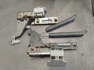 Siemens E44M566EU/36 Spülmaschine  Tür-Scharnier Hebel-Tür-Federn #60181