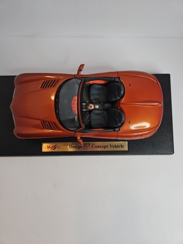 Dodge 1997 Copperhead Concept Vehicle 1:18 Scale Diecast Maisto - Picture 5 of 9