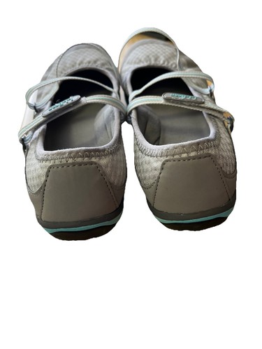 LL Bean Women's 8.5 M Gray #280458 Strappy Lightweight Sport Flat Walking Shoes - Picture 2 of 7