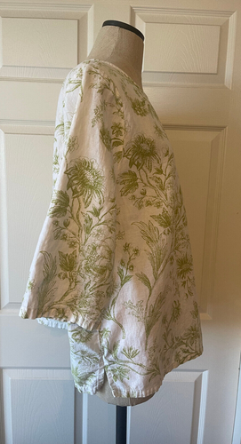 Hot Cotton Woman Plus White Green Floral Print Linen Cotton 3/4 Sleeve Top - 1X - Picture 2 of 7
