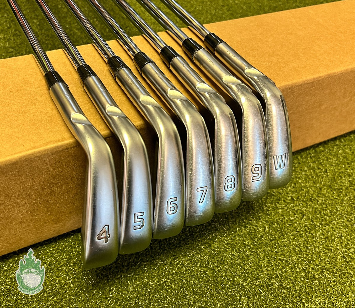 Used Ping Maroon Dot i210 Irons 4-PW DG TI AMT X100 X-Stiff Used Ping Maroon Dot i210 Irons 4-PW DG TI AMT X100 X-Stiff