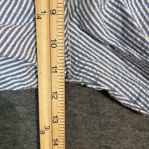 Chaps Pinstripe Shorts Men’s Size 34 White and Blue Preppy Casual - Picture 8 of 8