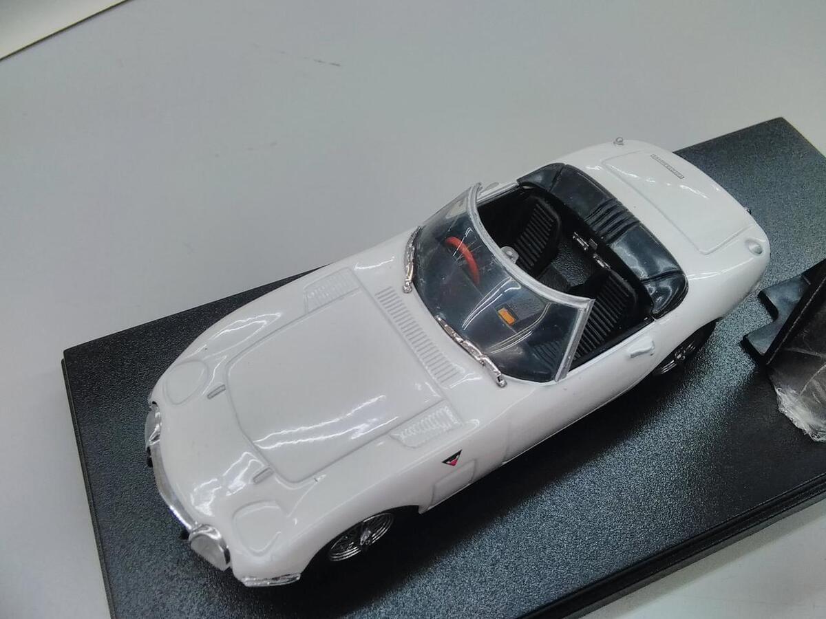 Minichamps 1/43 007 Bond Collection Toyota 2000GT 400 166230