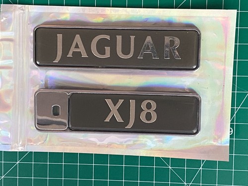 Jaguar Trunk Emblem Used 1998-2003 Jaguar XJ8 Gray Rear Nameplate Emblems OEM! - Picture 6 of 11