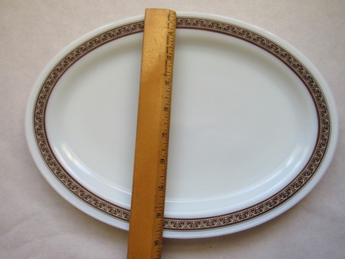 2 Pyrex Oval 12.5" Platter - Picture 9 of 10