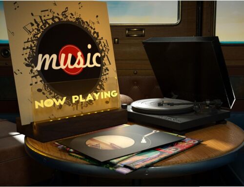 Now Playing Vinyl Record Stand with Light - Wooden Rack with Acrylic Panel - Picture 2 of 10