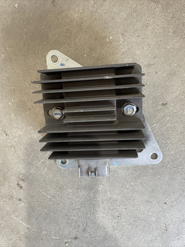Kawasaki Z300 Voltage Regulator Recitifier 2015-2016 OEM 21066-0722 - Picture 5 of 5
