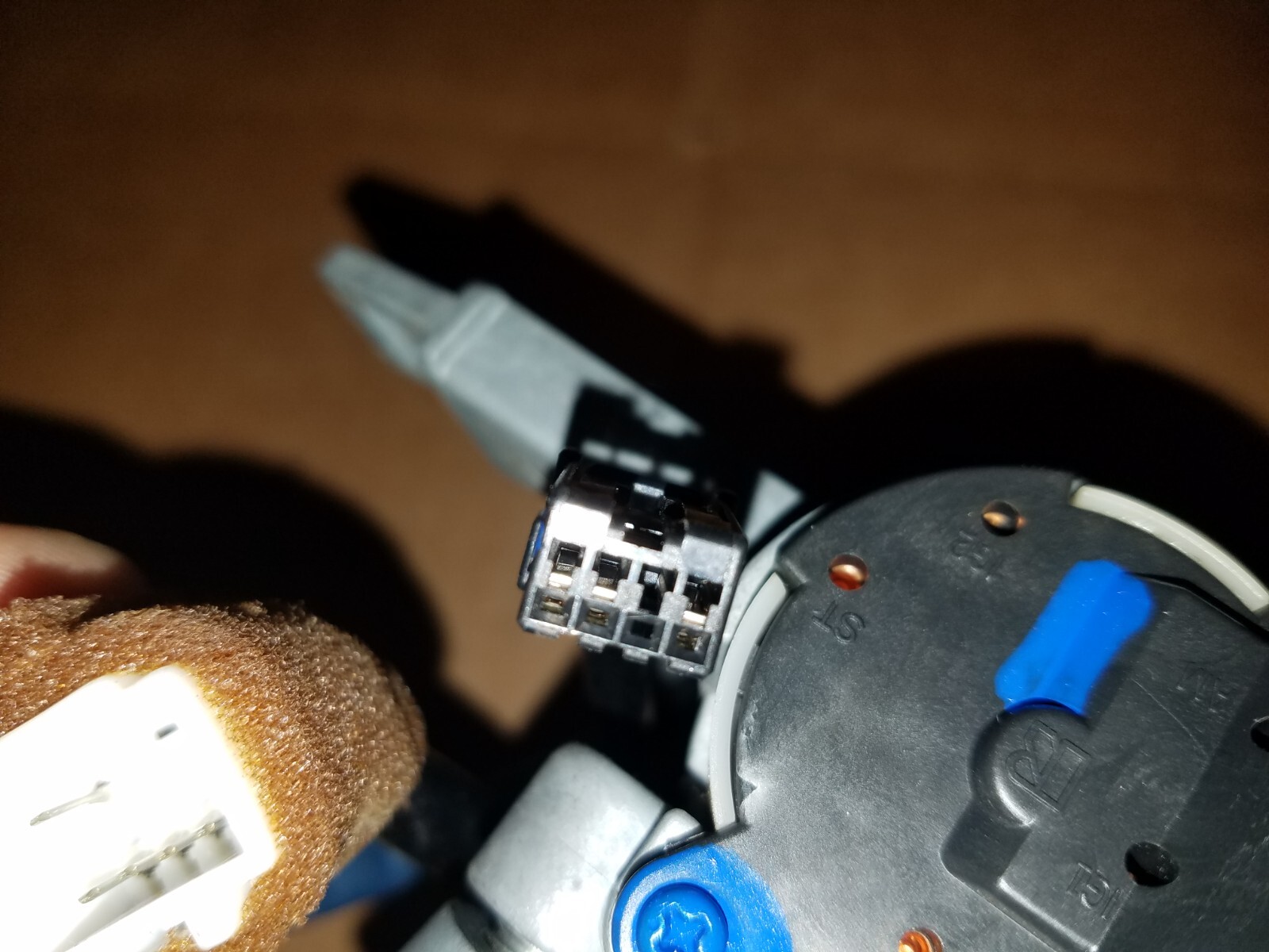 2003 MITSUBISHI MONTERO ECU ECM ENGINE COMPUTER IMMOBILIZER IGNITION