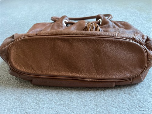 Bolso de Mano Michael Kors Tostado Astor Anillo Grande Hobo Cartera Cuero Guijarro - Imagen 3 de 9