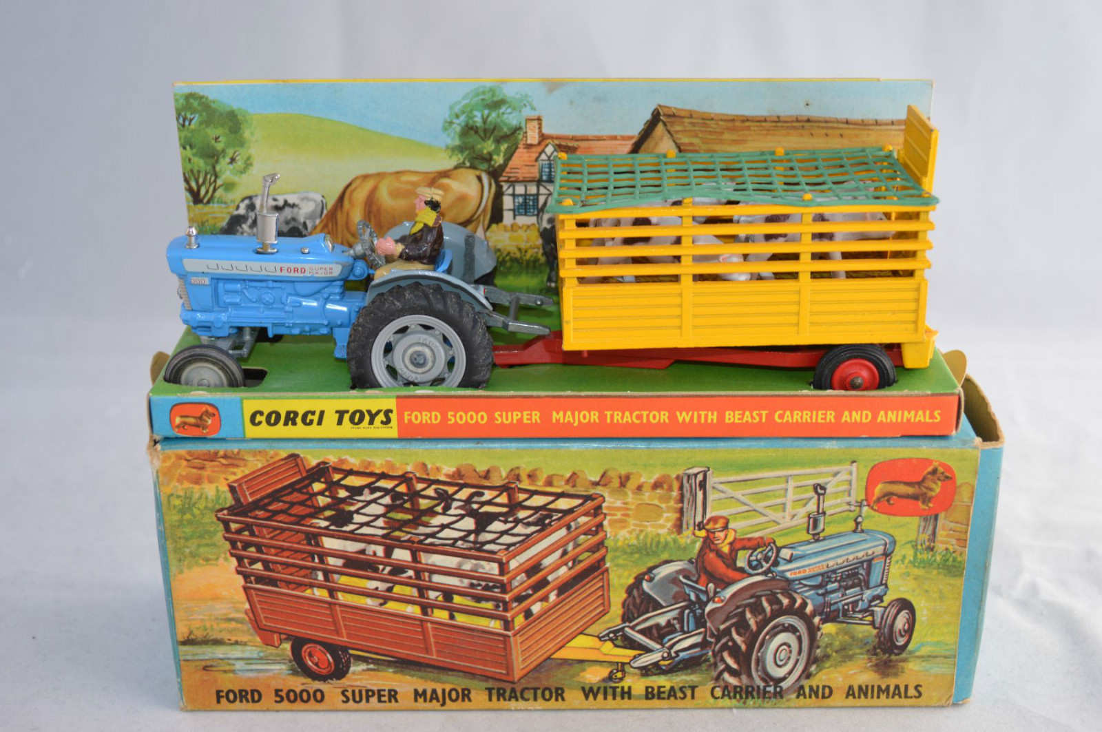 Corgi Toys GS1 GS 1 Original 1960s Ford 5000 with beast carrier Superb example Corgi Toys GS1 GS 1 Original 1960s Ford 5000 with beast carrier Superb example
