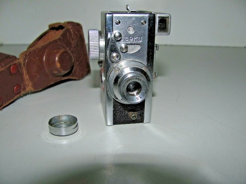 Cámara fotográfica subminiatura Steky modelo IIIA hecha en Japón por Asahi con estuche - Imagen 1 de 10