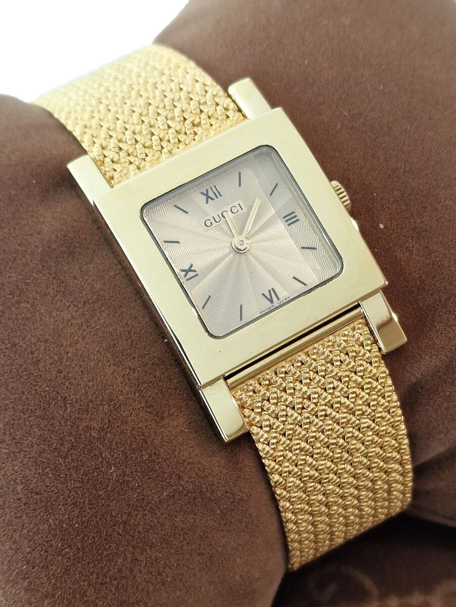 GUCCI women's Timepieces 7900 L.1 watch in 18kt yellow gold GUCCI women's Timepieces 7900 L.1 watch in 18kt yellow gold