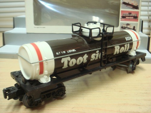 1979-81 Lionel 9324 TOOTSIE ROLL Single Dome TANK CAR OB VG+Deal! - Picture 3 of 7