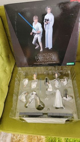 kotobukiya Star Wars Artfx+ 1/10 Scale Luke Skywalker & Princess Leia figure Set - Picture 6 of 6