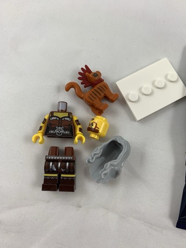 LEGO Movie 2 Mini Figure #6 Sherry Scratchen-Post 100% Complete NEW!!! - Picture 3 of 4