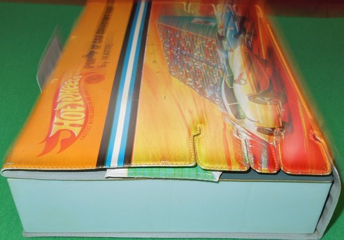 Estuche de colección Mattel Hot Wheels 1967 emergente para 12 autos (#5139) - Imagen 3 de 13