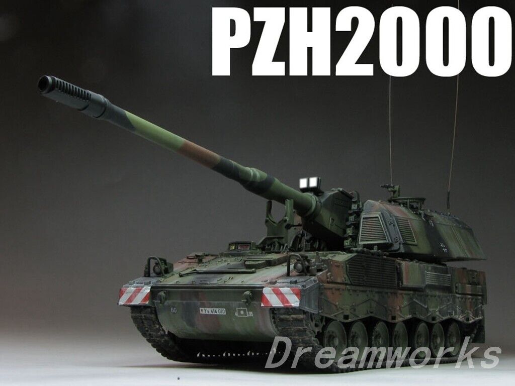 Plastic model 1/35 155mm PzH M 109 A3GA1 [03016] | Toy Hobby