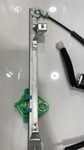 GEELY CK Elevalunas Puerta TRASERO IZQUIERDO - Video 1 of 1