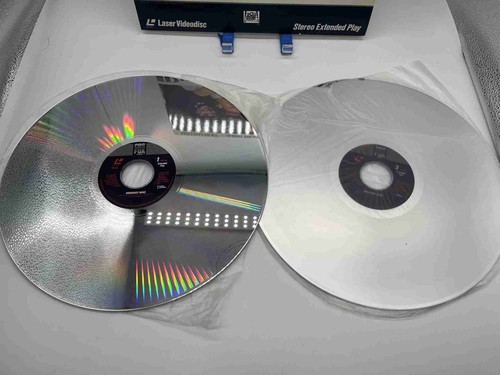 "Broadcast News" Extended Play Laserdisc LD - William Hurt - Picture 2 of 3