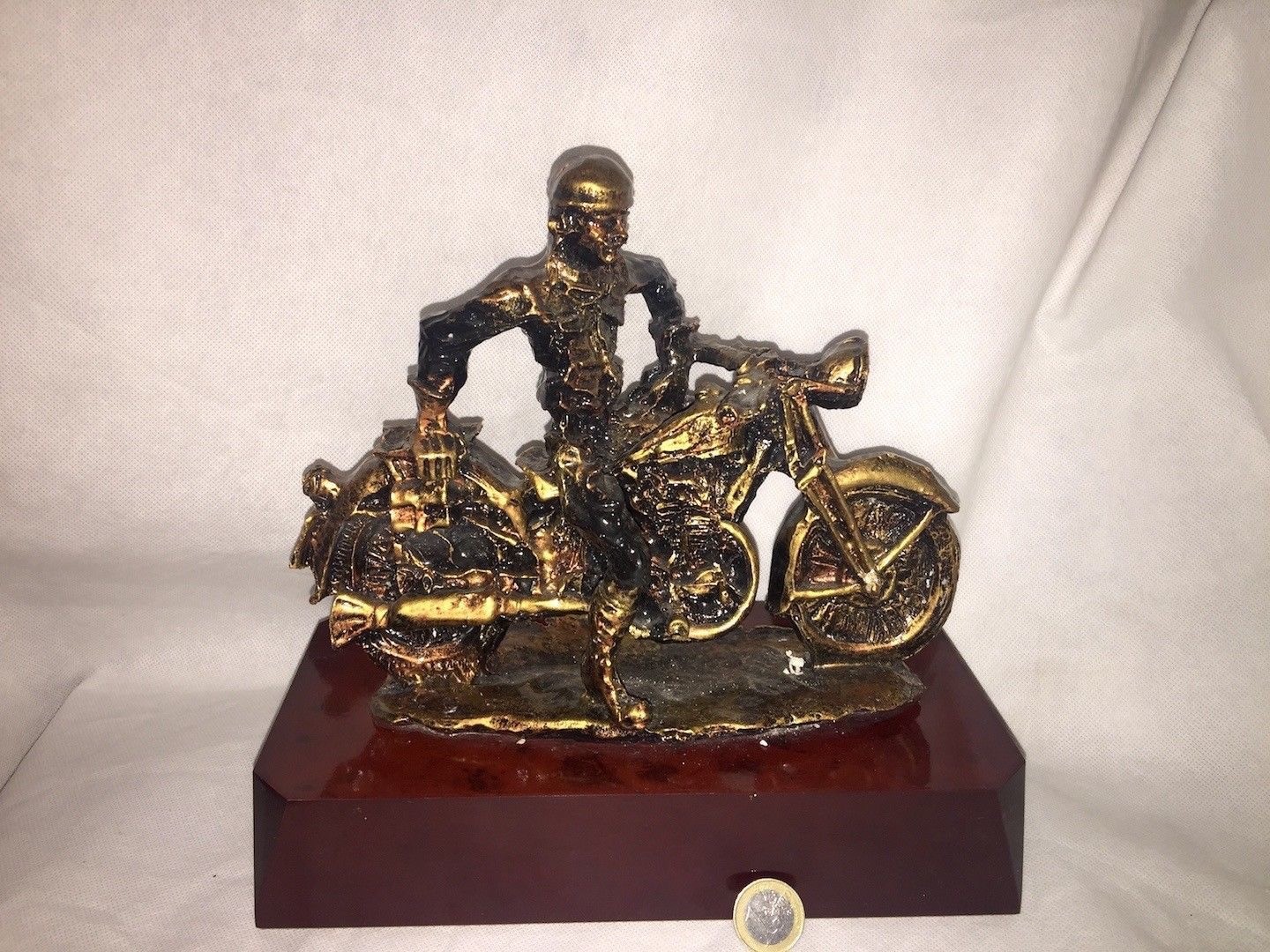 Trofeo MOTO figura escultura Vintage ’50 ’60 coppa trophy antiguo nuevo arte WOW Trofeo MOTO figura escultura Vintage ’50 ’60 coppa trophy antiguo nuevo arte WOW