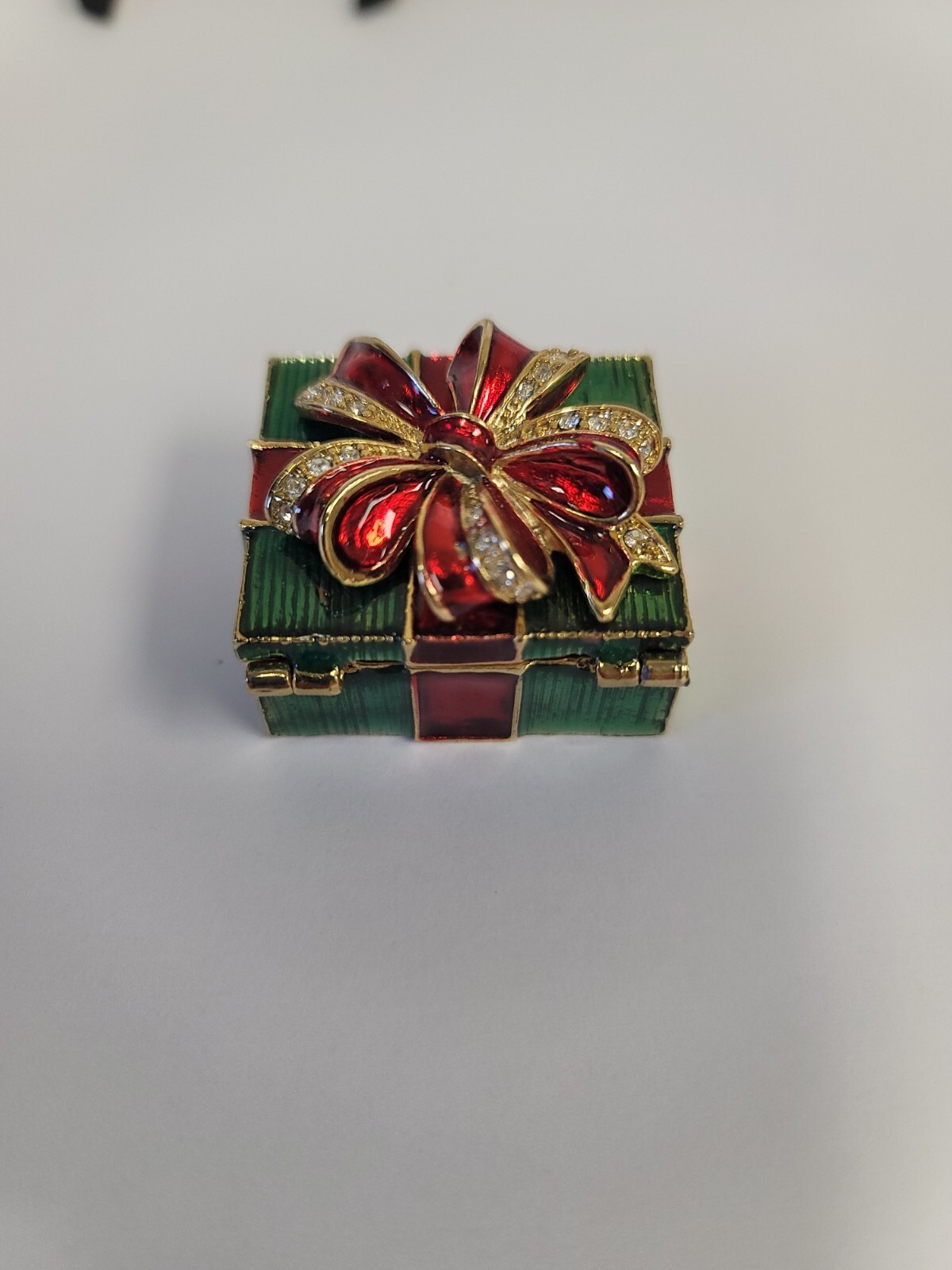 Picture 1 of 6