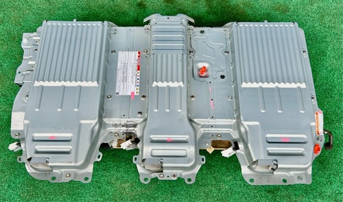 🛑 2008-2009 Toyota Highlander Lexus RX400h Hybrid Battery Pack Assembly OEM - Picture 1 of 18