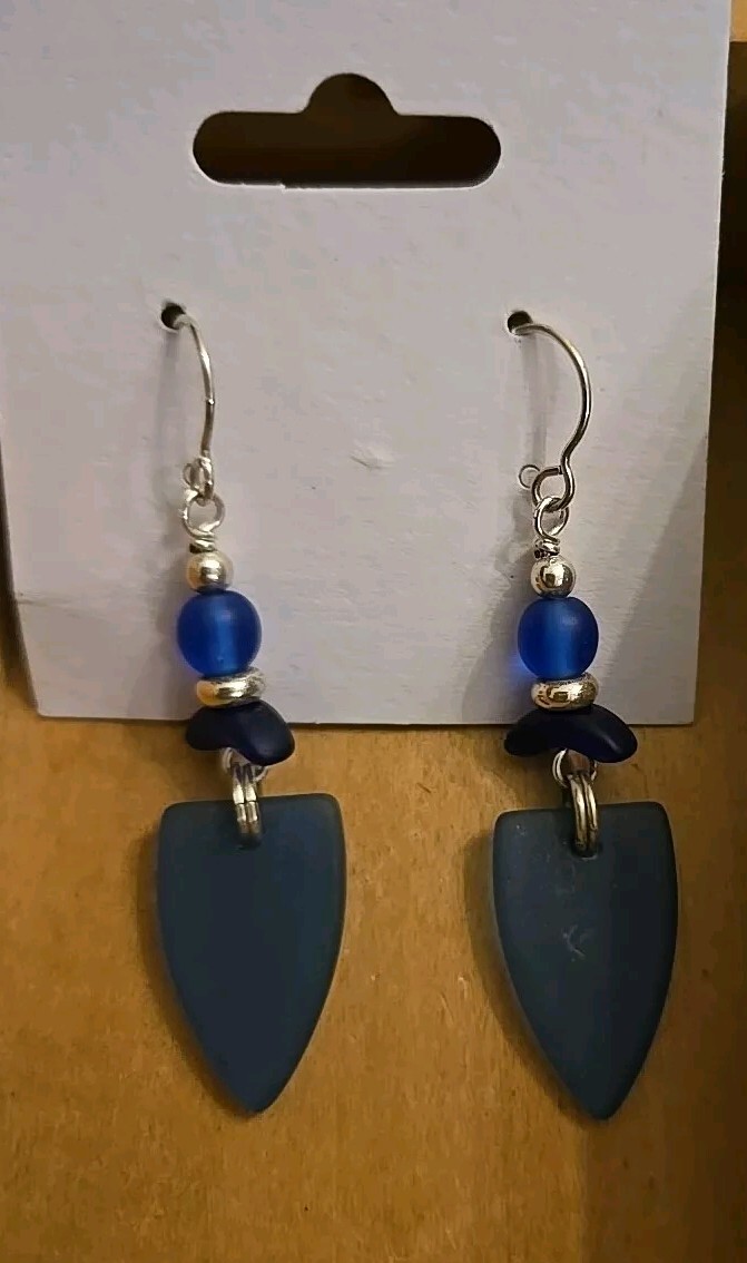 Picture 4 of 12