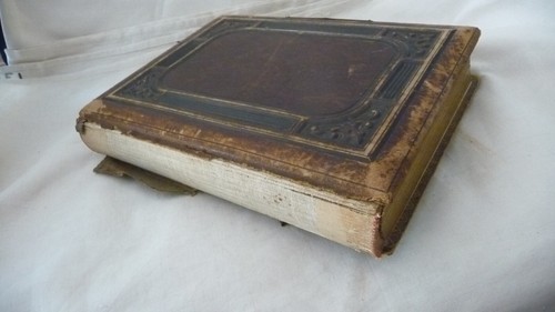Antique Victorian PHOTO ALBUM 30 CABINET CARD 19 TIN TYPE MANY w NAMES - Picture 2 of 12